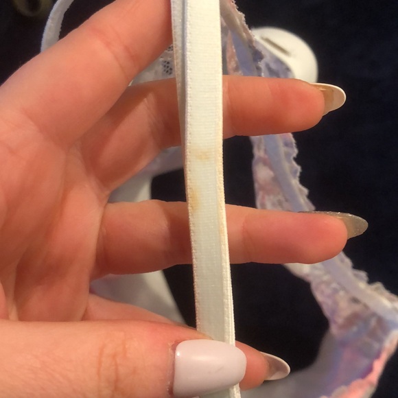 BNWT - Picture 3 of 4